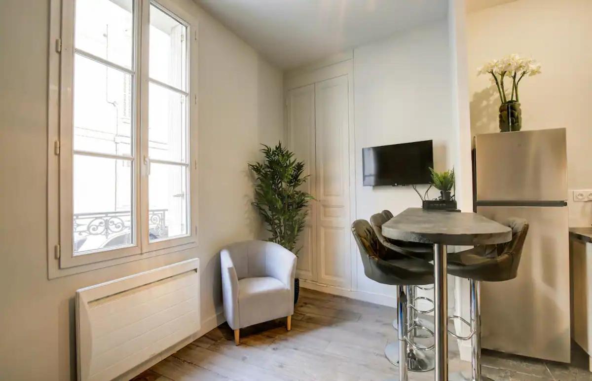 Le Modernisme - Tours Apartment Exterior photo